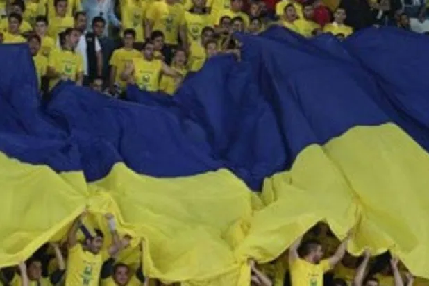 مباراة في كرة السلة تشعل توترا طائفيا بين مشجعي الصف السياسي الواحد