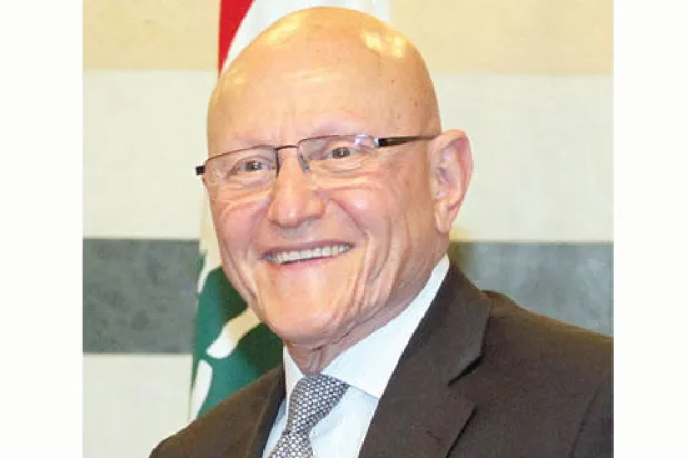 رئيس الحكومة اللبنانية يزور الكويت اليوم