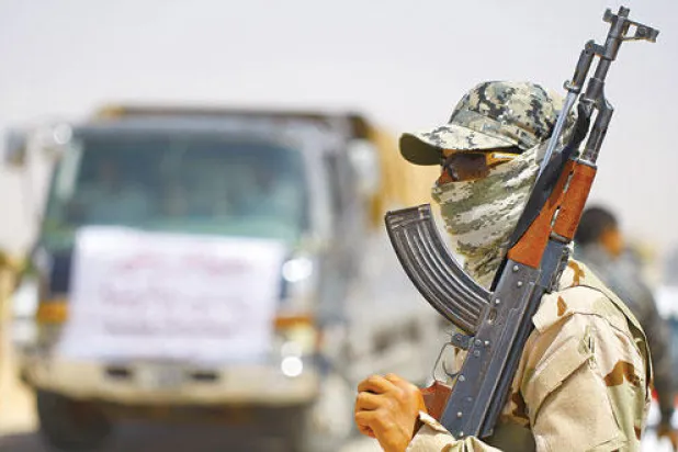 «داعش» تفخخ تكريت.. وسكانها يفرون مع اقتراب الجيش العراقي