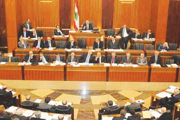 تمديد ولاية البرلمان اللبناني للمرة الثانية «أمر واقع» مع فشل التوافق على رئيس جديد