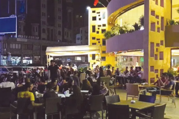 التنوع في البرامج الرمضانية بالمطاعم اللبنانية يحصد حضورا خجولا من الصائمين