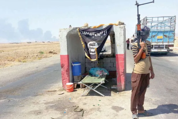 برميل نفط «داعش» بين 10 و18 دولارا