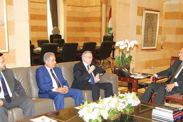 انتخابات نيابية في ظل الشغور «تسلب» الرئيس اللبناني «أهم صلاحياته»