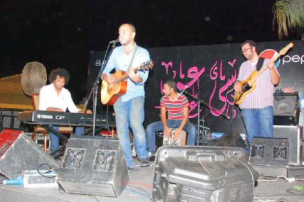 سهرات الخيام الرمضانية تضيء ليالي القاهرة