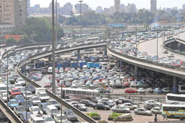 مصر: وكلاء السيارات ومصنعوها المتضرر الأكبر من قرار رفع الدعم عن الوقود