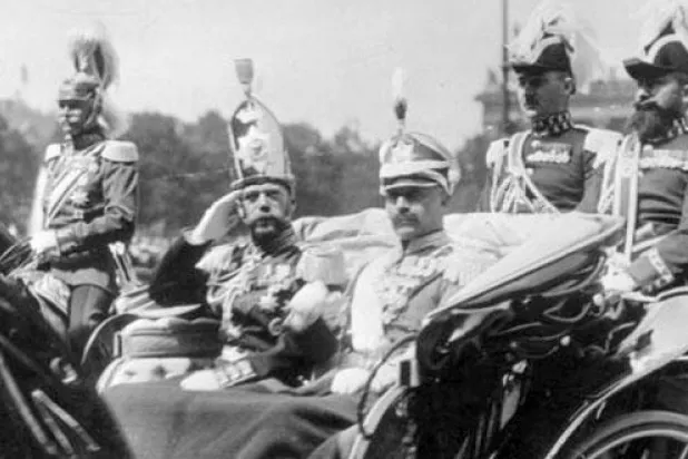 الحلقة الأولى: الطائفية والقومية.. تعصب دفع العالم إلى الهاوية