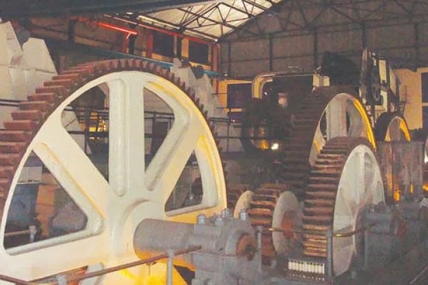 ماكينات لإنتاج السكر