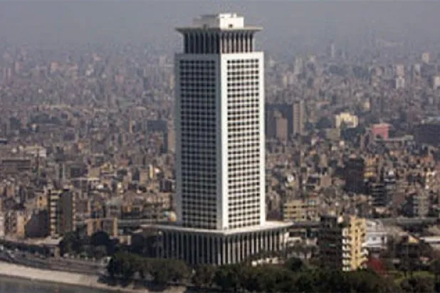 مصر تواصل اتصالاتها لتحديد موعد استئناف مفاوضات غزة