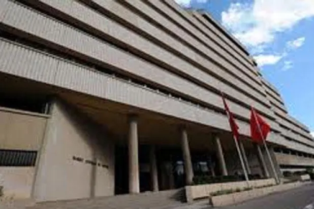 البنك المركزي التونسي ينبه من تداعيات تواصل تفاقم العجز التجاري