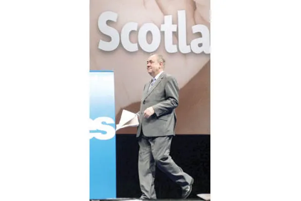 أليكس ساموند «القلب الشجاع».. {مفكك} المملكة المتحدة؟