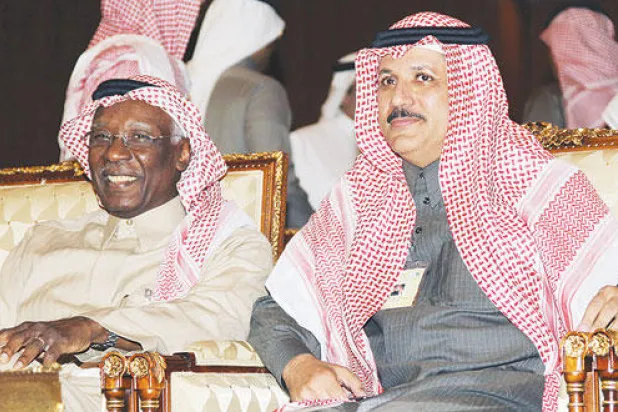 لجنة تعديلات نظام اتحاد الكرة السعودي تتهم إدارة أحمد عيد بخرق القانون