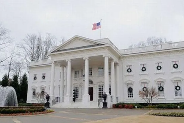 خبراء: البيت الأبيض ارتكب أخطاء في تقدير خطورة تنظيم «داعش»