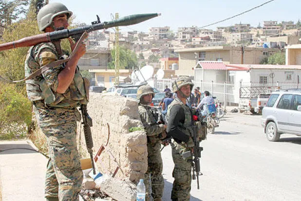 بين لبنان وسوريا.. لا طرقات آمنة.. وإجراءات «مذلة» على المعابر