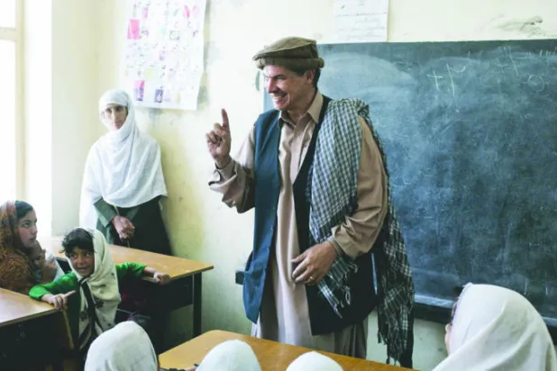 الناشط الأميركي مورتنسون يعود لأفغانستان لتجاوز فضيحة الماضي