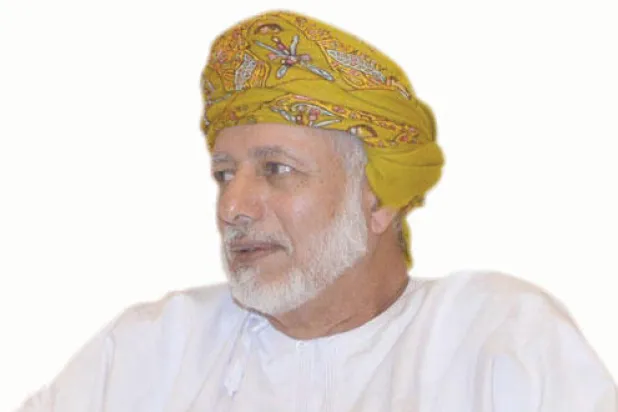 بن علوي: نقرب بين السعودية وإيران بترحيب من الجانبين.. والسلطان قابوس بخير وآلية «الخلافة» واضحة