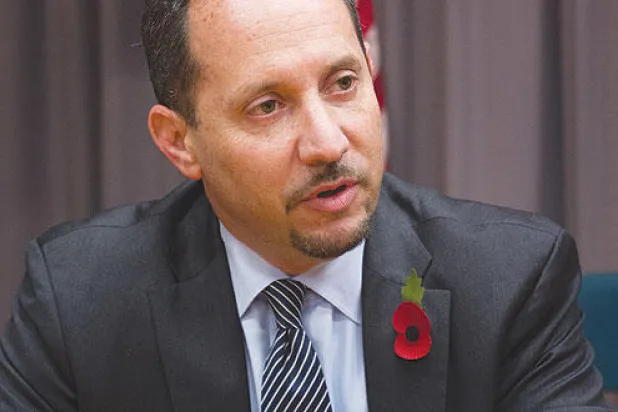 روبنستاين: لا يمكن هزيمة «داعش» نهائيا والتوصل إلى سوريا مستقرة من دون تغيير سياسي في البلاد