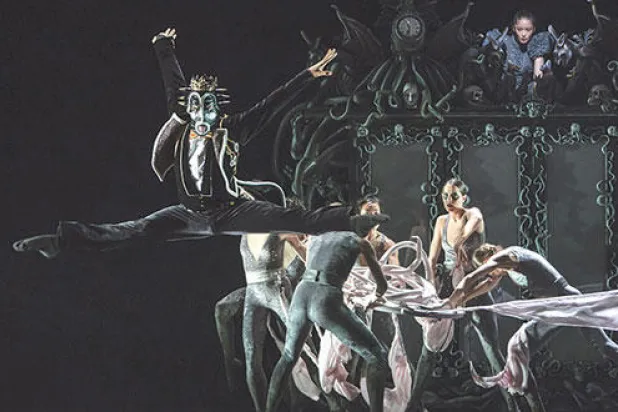 مصمم الرقصات البلجيكي جيروين فيربروغن قدمها لأول مرة بطريقة جديدة مبتكرة تجعلك مندهشا