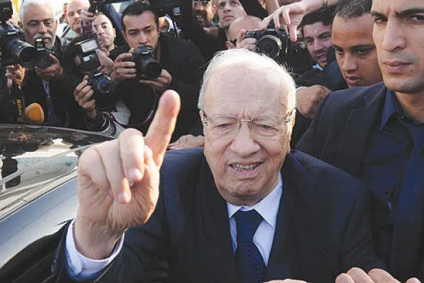 الانتخابات التونسية: الهدوء الحذر مع تصاعد فرص الدورة الثانية