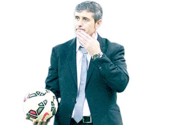 مسؤول لـ «الشرق الأوسط»: سنطلب عمومية  «غير عادية» في اجتماع جدة.. ولوبيز «راحل»