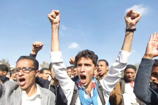 اليمن: تمرد في حزب صالح..  لصالح هادي