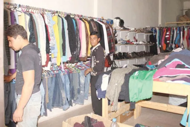 أسواق الملابس المستعملة تلبي حاجات وأذواق اللبنانيين.. فقراء وأغنياء