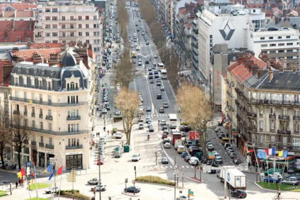 غرونوبل أول مدينة أوروبية دون لوحات إعلانية تجارية