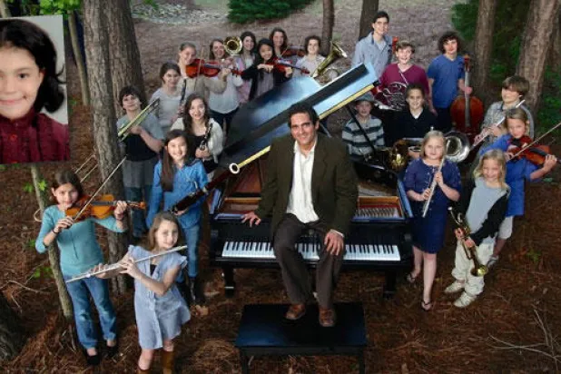 مالك جندلي.. أول موسيقي عربي يطلق سيمفونيته في قاعة «كارنيغي» الأميركية