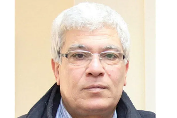 لم يغب الشاعر ولا مات الشعر