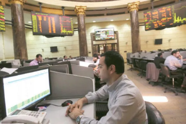 الاحتياطي الأجنبي لمصر يواجه ضغوطا شديدة مع وفاء الحكومة بالتزاماتها