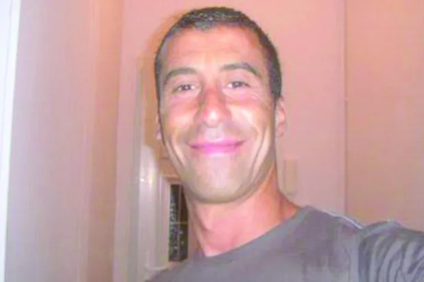 حملة «أنا أحمد» تضامنا مع الضابط المسلم الذي قتله الإرهابيون