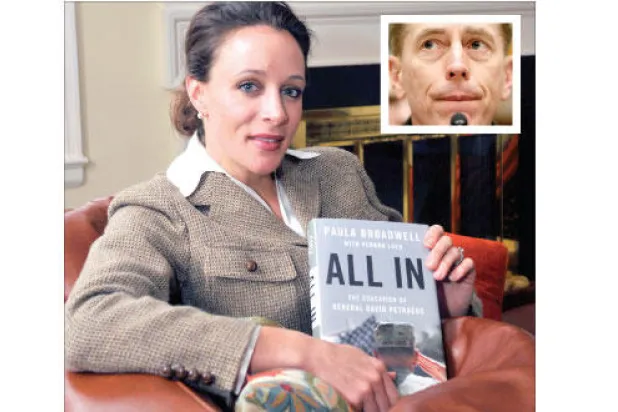 وزارة العدل الأميركية توصي بملاحقة بترايوس لتسريبه معلومات سرية