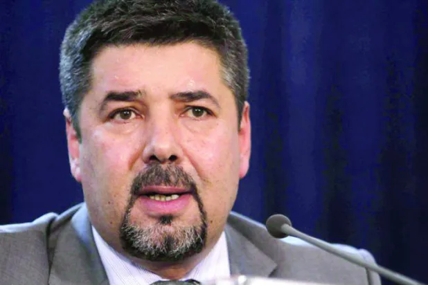 رئيس الاستخبارات الأفغانية يثير إعجاب الأميركيين.. باستقلالية قراراته