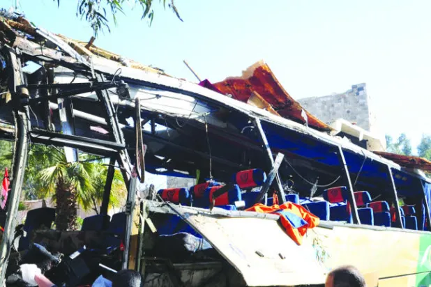 اختراق أمني في دمشق بتفجير حافلة زوار من الشيعة اللبنانيين.. و«النصرة» تتبنى