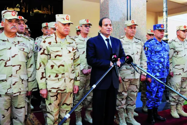 الرئيس المصري يشكل قيادة عسكرية موحدة لمنطقة شرق القناة.. ويتعهد بدحر الإرهاب وداعميه