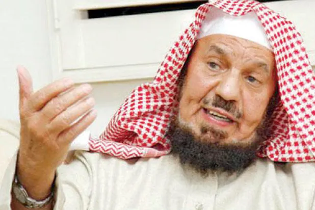 بن منيع لـ«الشرق الأوسط»: مقترح بتطعيم «كبار العلماء» في السعودية بتخصصات غير شرعية