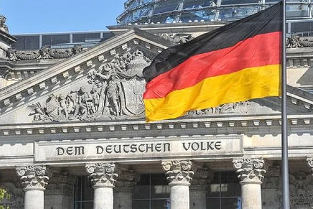 فائض الميزان التجاري الألماني يسجل أعلى مستوياته على الإطلاق في العام الماضي