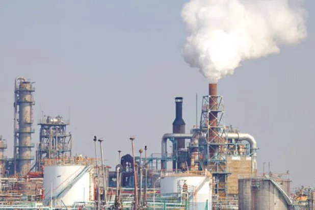 تراجع هامش الربح العام لقطاع البتروكيماويات في السعودية