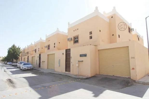 عقاريون: تحديد مدة عام للقرض يثقل كاهل المواطن ويرفع سعر العقارات