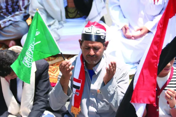 موقع التواصل الاجتماعي «تويتر» يضج بمشاركة مليونية بوسم «عاصفة الحزم»