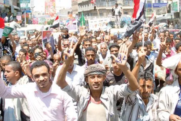 معارك طاحنة بين رجال القبائل وجنوبيين ضد الحوثيين في ضالع