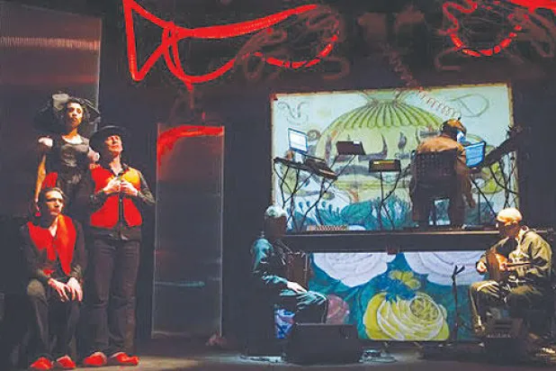 فرنسا: مسرحية عن السلام ومهرجان للأفلام الفلسطينية