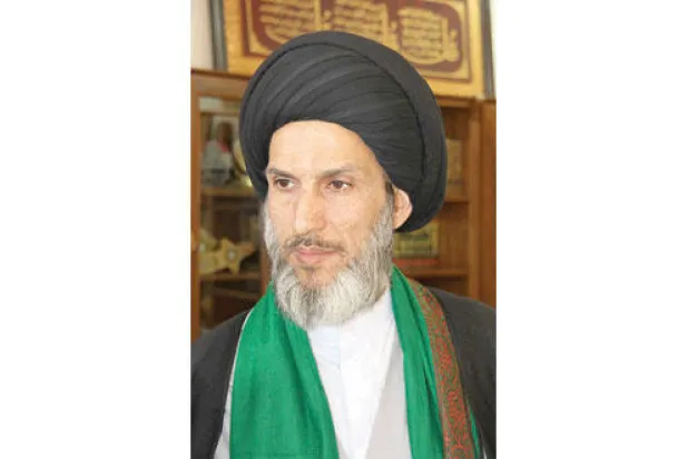 آية الله الصرخي لـ {الشرق الأوسط}: تدخل إيران بالمنطقة دفاعا عن مصالحها فقط.. والشيعة وقودها