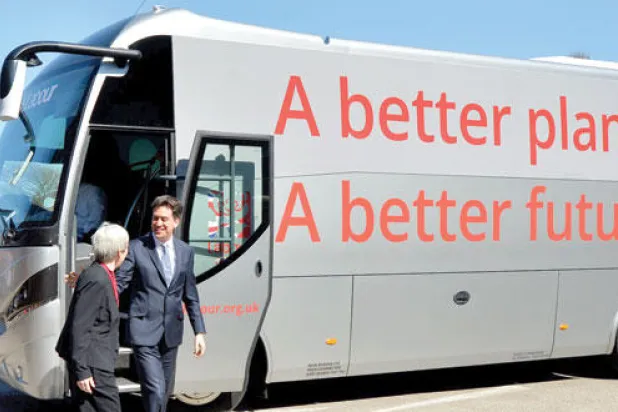 بريطانيا: ميليباند يدافع عن الأجانب لكنه يطالبهم بالاندماج والتحدث بالإنجليزية