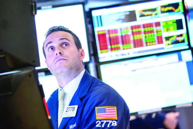 تصاعد المخاوف اليونانية يعصف بأسواق الأسهم العالمية