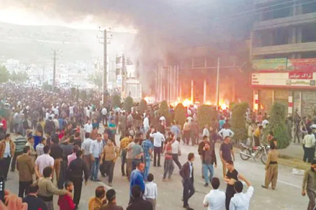 انتفاضة مهاباد تتسع.. وأكراد إيران يشكلون غرفة عمليات