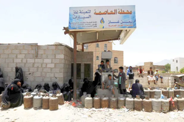 وزير النقل اليمني: 75 % من الإعانة النفطية استولت عليها الميليشيات الحوثية