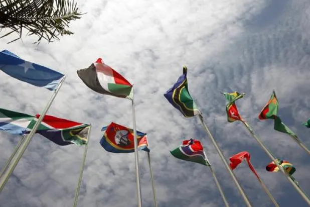 «نصف أفريقيا» تبحث عن «الرخاء» في شرم الشيخ