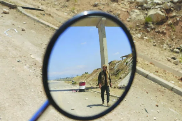 سوريا: التحالف يشن أول غارة ضد «داعش» لدعم فصائل بينها «النصرة»