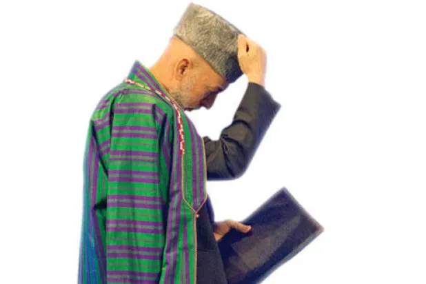 كرزاي يتابع أحداث أفغانستان.. لكنه لا ينوي العودة للسياسة