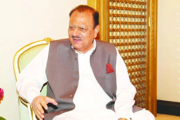 الرئيس الباكستاني: جيشنا مستعد لحماية حدود السعودية